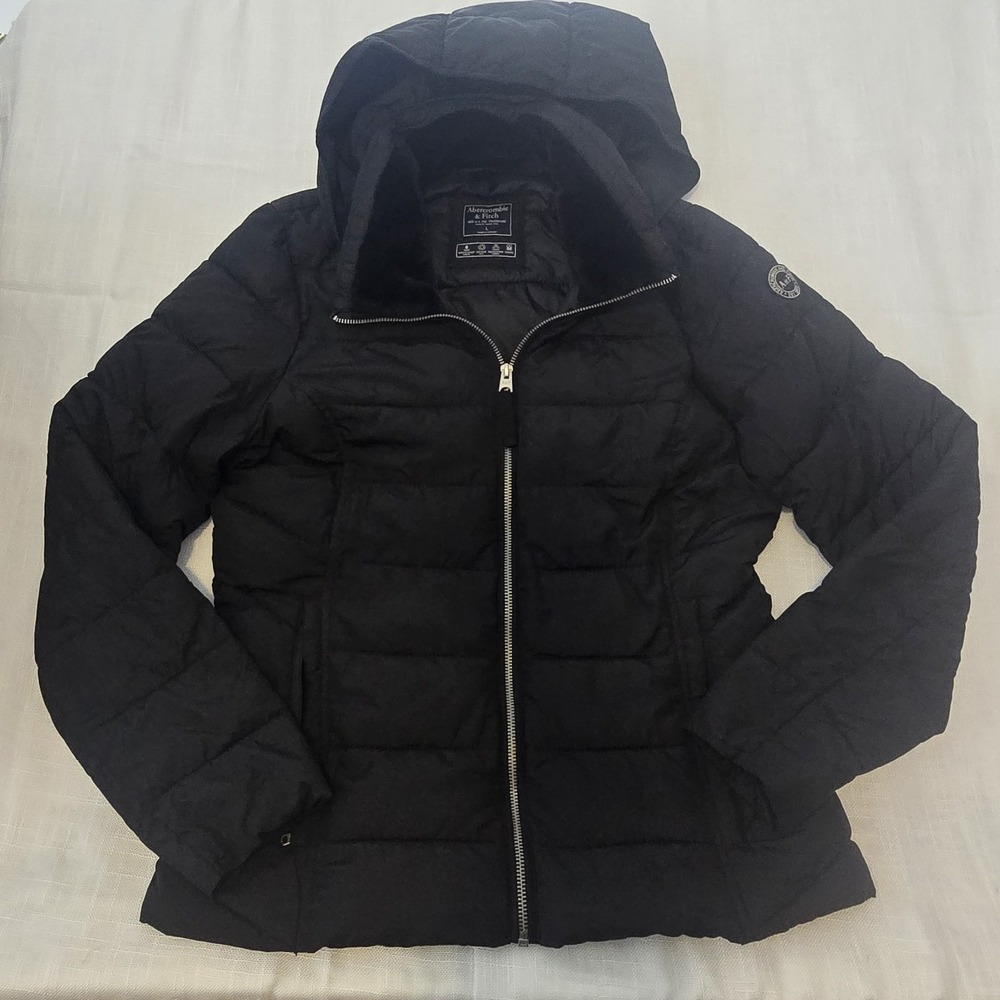 Abercrombie & Fitch Women's L Black Puffer Jacket Packable Removable Hood